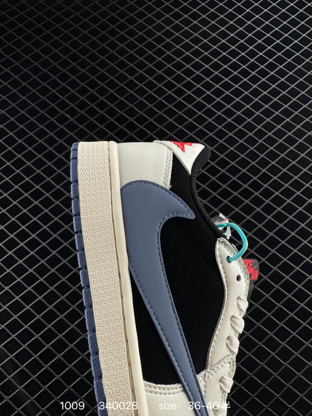 Travis Scott x Air Jordan 1 Low